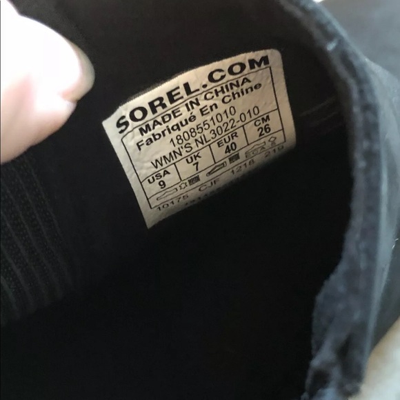 Sorel shoes - Picture 4 of 13